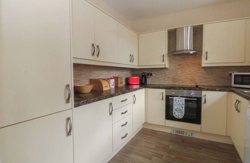 Ogden Cottage | West End House