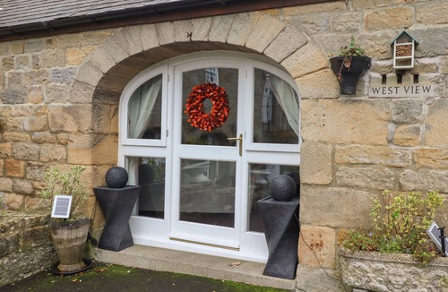 Capheaton Cottage | WEST VIEW, pet friendly, character holiday cottage in Ponteland