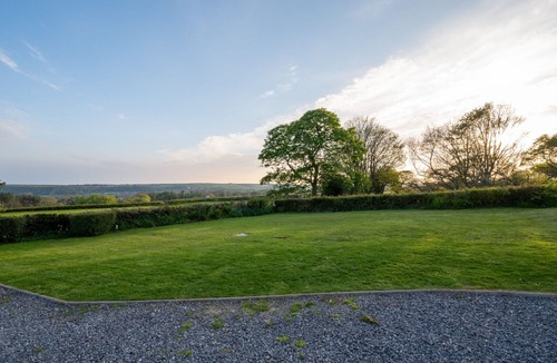 Crynant House | Westfields - Three Bedroom House, Sleeps 6
