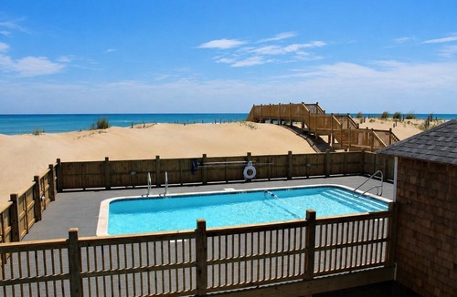 South Nags Head Cottage | Whalebone Oceanside 4 Bedroom Cottage E