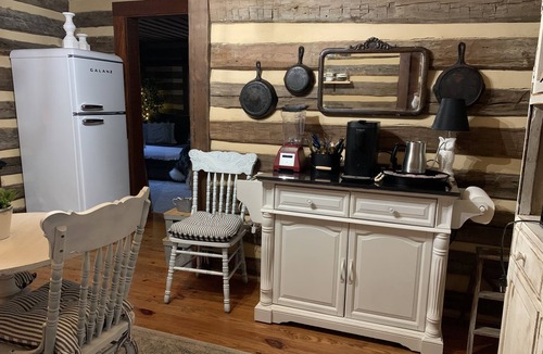 Stokes Cabin | Whimsical 1800’s cabin near dan river, belews lake, golfing, hanging rock hiking