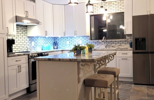 Murphy House | Whispering Oaks Hideaway