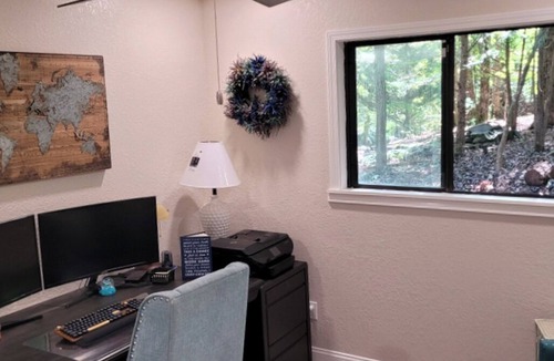 Murphy House | Whispering Oaks Hideaway