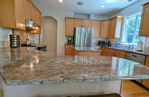 Robbinsville House | Whispering Pines- Located in Graham County, NC