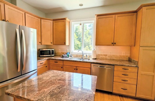 Robbinsville House | Whispering Pines- Located in Graham County, NC