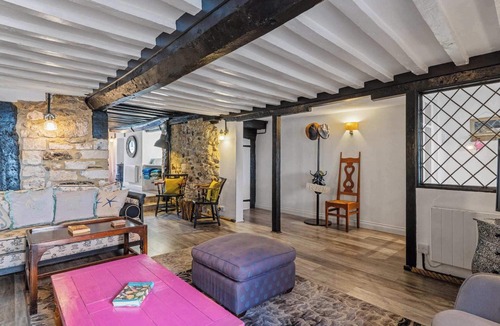 Seaton House | White Cross A central cosy retreat
