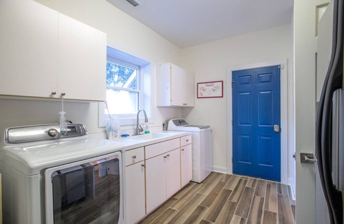 Straits House | Whitehurst Lookout on the Sound