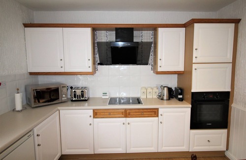 Whitley Bay House | Whitley Bay House Sleeps 6 with Garden