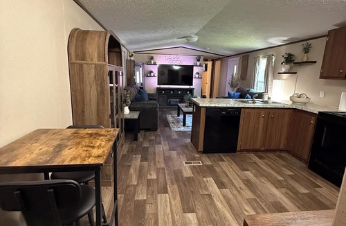 Bainbridge House | Whyte Pine Woods