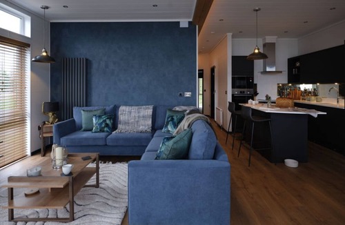 Laugharne Cabin | Wilde, Dylan Coastal Resort