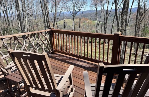 Cullowhee House | Wildwood Cabin on two acres with mountain views