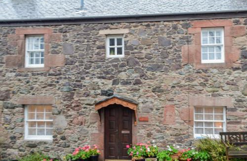 Abernethy House | Willesdene Cottage
