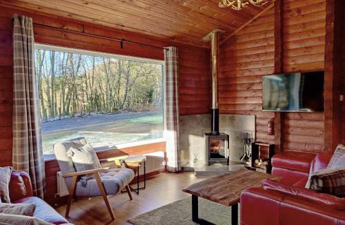 Rashfield House | Willow Lodge