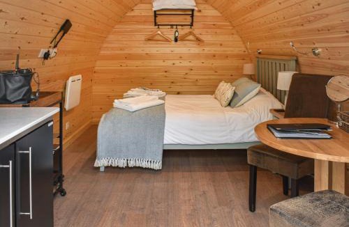 Upper Dicker House | Willow Uk44263