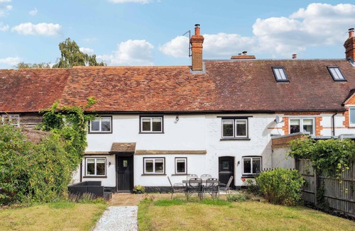 Wallingford House | Willowbrook Cottage - 3 Bed Countryside Escape