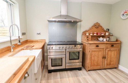 Corbridge Cottage | WILLOWS, pet friendly, with open fire in Corbridge