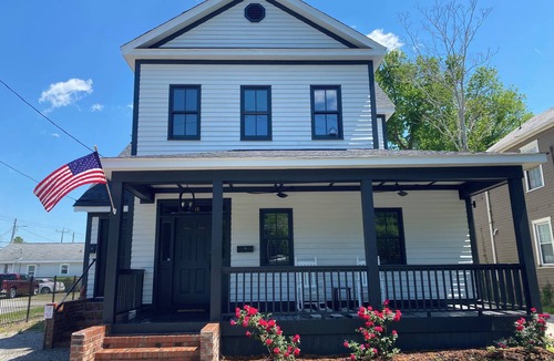 Downtown Wilmington House | Wilmy on 5th Avenue-Great for Large Groups- Central to everything w/parking