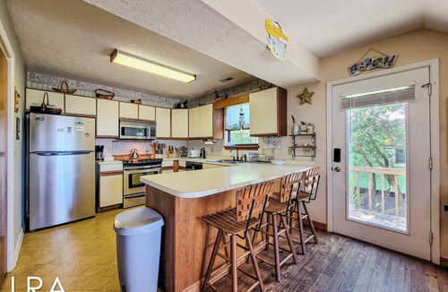 Surf City House | Windward - Ocean Views & Pets Welcome!