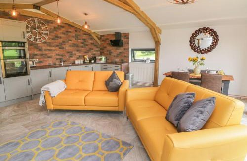 Okehampton House | Windy Willows