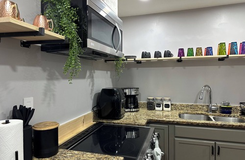 Winston - Salem House | Winston Salem 3Bd 2Ba GAME ROOM mins to Downtown
