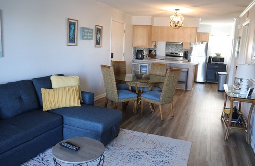 Emerald Isle Condo | Winter Monthly Rentals Available - Oceanside condo in Emerald Isle