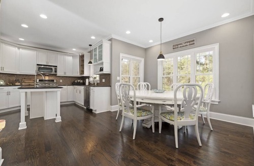 Mooresville House | Winter specials! Welcome to our LKN HOME! Sleeps 16! Boat Rental Available!