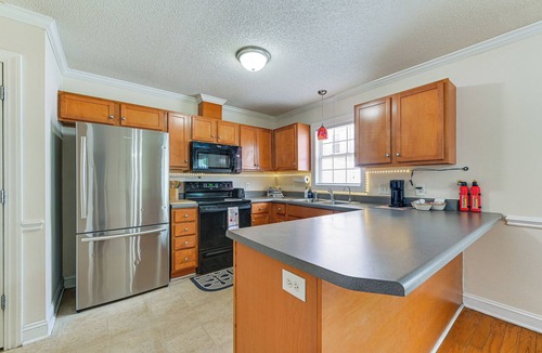 Winterville House | Winterville Vacation Rental ~ 4 Mi to ECU!
