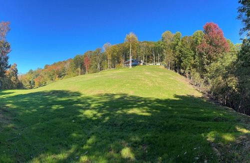 Mars Hill House | WOLF LAUREL AREA ADA Carolina Moon NC COM