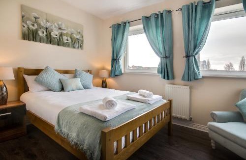 Wolverhampton Apartment | Wolverhampton City Stay II