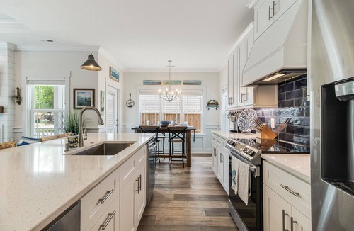 Long Beach House | Wonderful New Dog Friendly Home with Hot Tub, Golf Cart and Screened In Porch, Easy Access to Beach