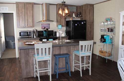 Tranquil Harbour House | Wonderful Relaxing Affordable Island Get-Away