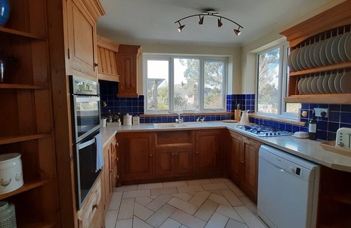 Sway Cottage | Woodfearn, Sway - Dog Friendly - Bike Friendly