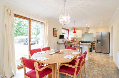Oban Cottage | Woodland Villa