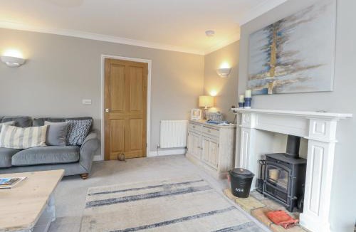 Docking House | Woodlark