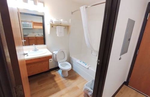 Asheville Hotel | WoodSpring Suites Asheville - Biltmore West