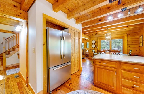 Mountain Vista Cabin | Woodsy cabin with hot tub, gas fireplace, firepit, balcony & gas grill