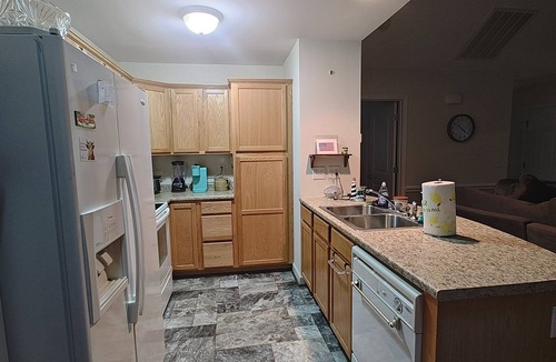 New Bern House | Work, Relax, Explore! 3 Bdrm House with screened in porch in New Bern.