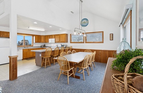 Frisco House | Worth the Wait *Ocean and Sound views* hot tub!*