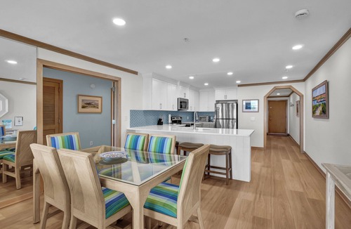 Shell Island Condo | Wrightsville Dunes F-2B - Oceanfront condo with community pool, tennis, beach