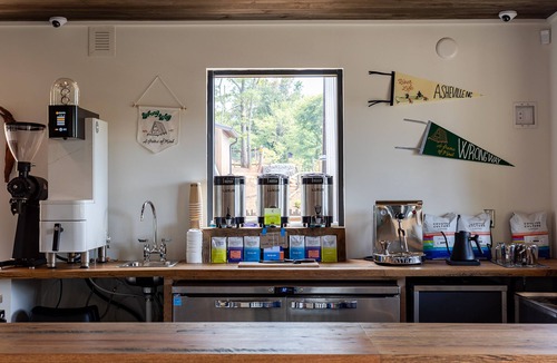Asheville Cabin | Wrong Way River Lodge & Cabins