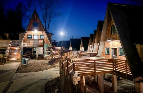 Asheville Cabin | Wrong Way River Lodge & Cabins