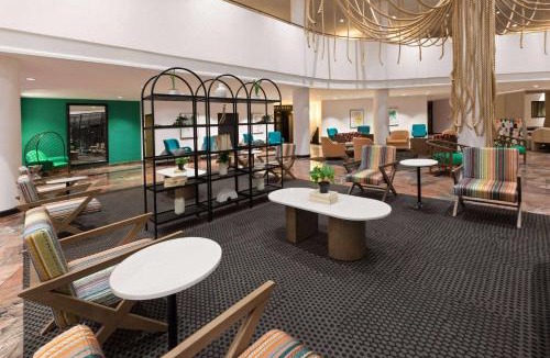 Downtown Hotel | Wyndham Garden Norfolk Downtown