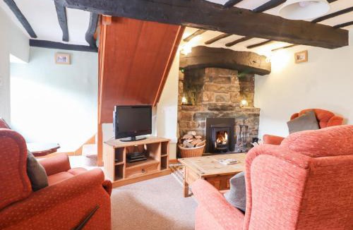 Llanbedr House | Y Bwthyn