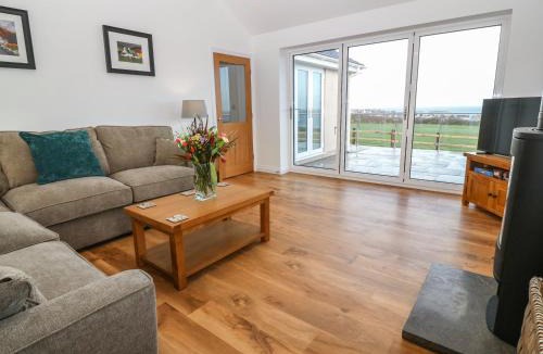 Moelfre House | Y Gorlan