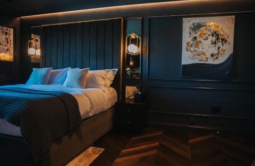 Aberaeron Hotel | Y Seler