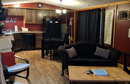Robbinsville House | Yellow Mountain Rental, close to the Dragon Appalachian Trail, great location.