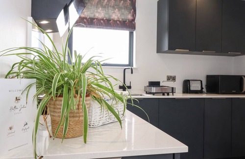 Hutton Cottage | Yew Tree Cabin