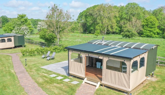 1 bedroom accommodation in Bighton, near Ropley
