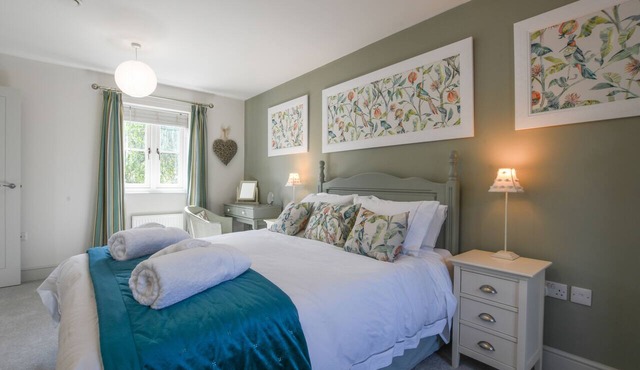 1 Coconut Cottage, Long Melford