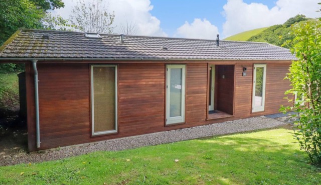 1 Hedgerows Lanreath, Cornwall